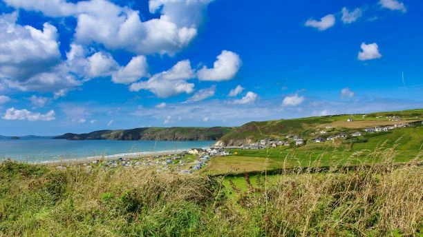 newgale-beach-pembrokeshire