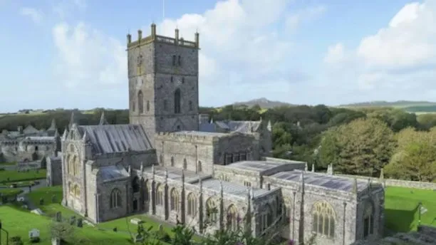 st-davids-pembrokeshire-cathedral